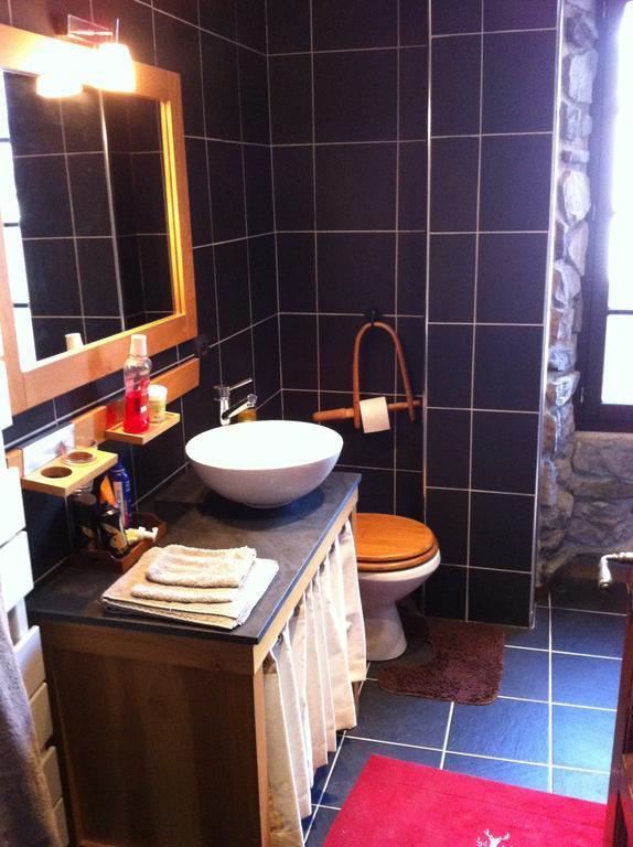 Au Chant Des Marmites Saint-Lary-Soulan Habitación foto